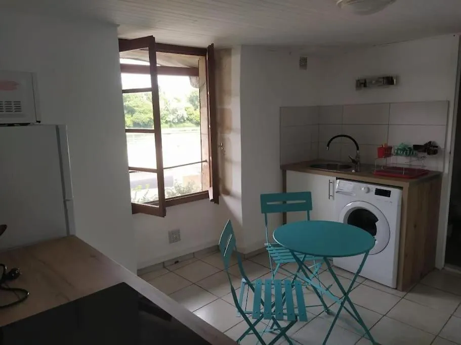 Maison Chez Catherine Baix 0*,